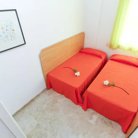 Apartamento Ventura Park 1 *